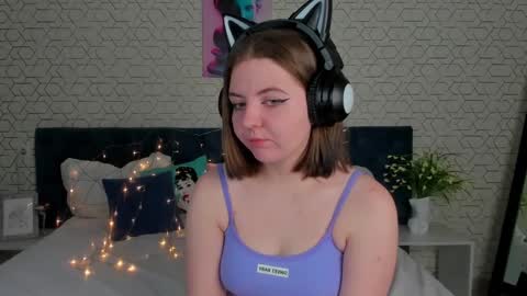 111freya111 online show from January 24, 1:35 am