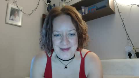 12ennie online show from November 26, 7:31 am