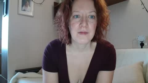 12ennie online show from February 17, 6:46 am