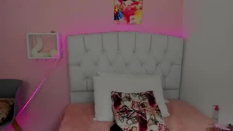 18candy online show from February 2, 10:53 pm