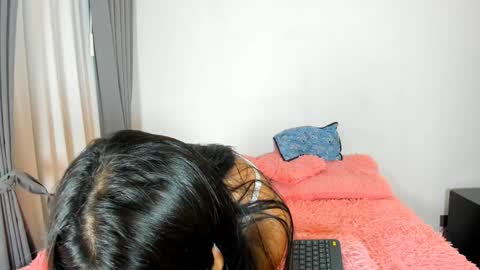 Hello soy bonnie  online show from February 9, 12:40 am