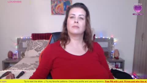 Felicity online show from November 18, 8:15 am