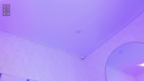 Maddy  online show from November 7, 5:02 am