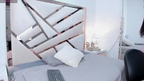 Luisa online show from January 29, 3:37 pm