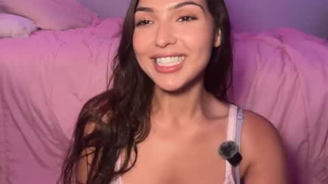 Venus Raee online show from June 17, 7:48 pm