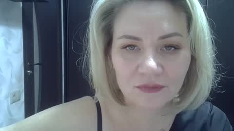 3susie online show from December 19, 4:43 pm