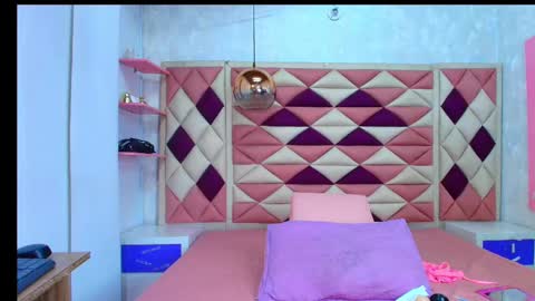  abby rouss online show from September 16, 3:03 am