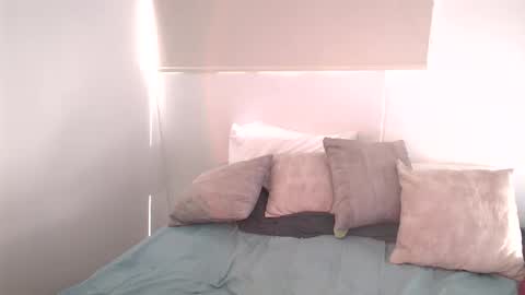 abby 3 online show from December 17, 5:50 pm