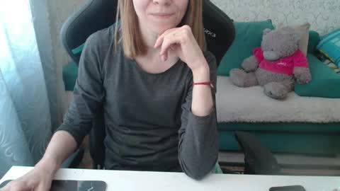  AliceCullen  online show from March 21, 10:31 am