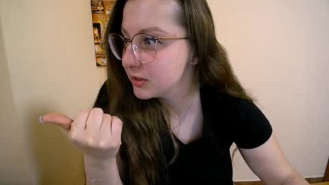 Anna online show from February 19, 7:50 am