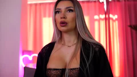 Arielle online show from March 5, 9:38 am