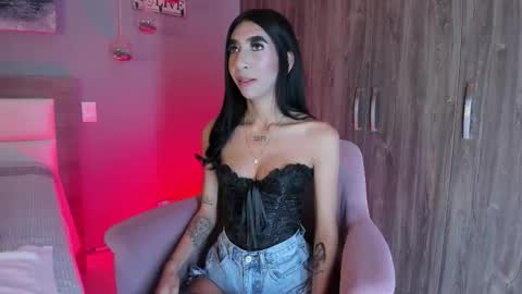 Ashly online show from October 27, 7:19 pm