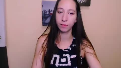 _astraia_ online show from July 14, 10:21 am