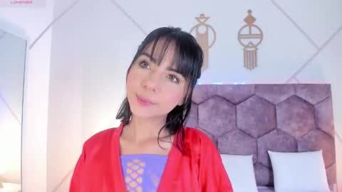 _aurora_collins_ online show from November 21, 12:29 pm