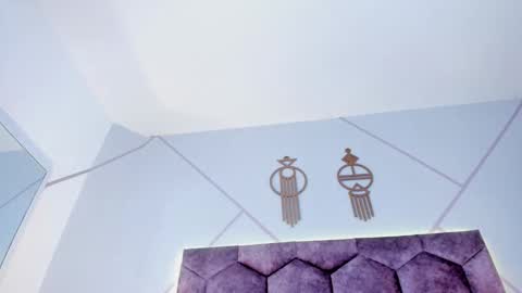 _aurora_collins_ online show from October 31, 12:53 pm