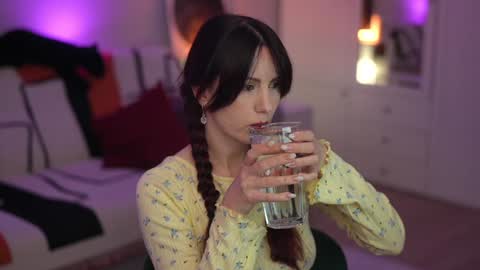 Lili online show from January 19, 5:47 am