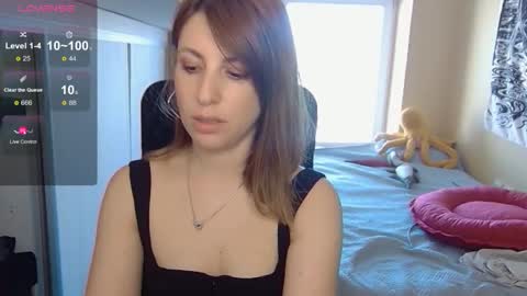 Laura online show from April 28, 11:14 am