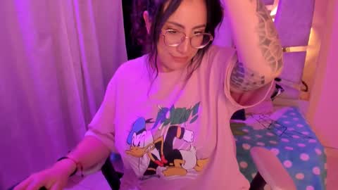 Angie  Independent model online show from January 15, 9:15 am