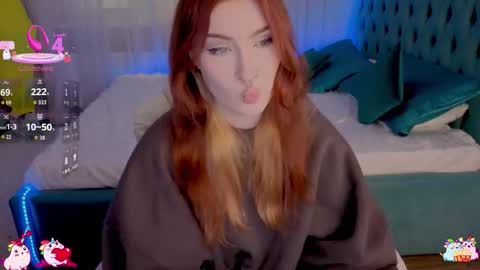 Alisa NO NUDE online show from October 17, 11:13 am