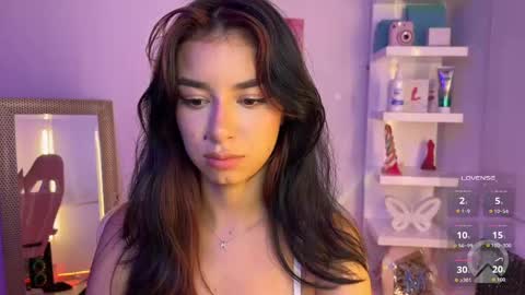 _cute_isabella_ online show from January 16, 1:56 am