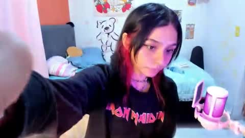 Snapshot of _dayanne_ chatting on December 31, 3:12 am Pao online show from December 31, 3:12 am
