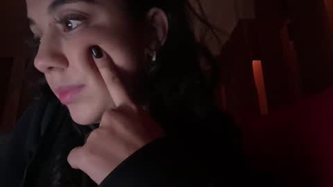  elena barra online show from December 17, 3:00 am