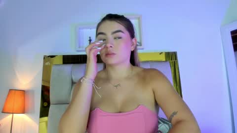 Isabella online show from January 18, 12:04 pm