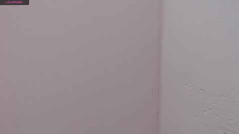 Snapshot of _emma_diamond_ chatting on January 3, 6:57 pm Emma online show from January 3, 6:57 pm