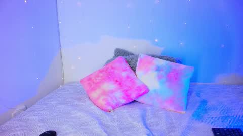 Felicity online show from October 22, 1:27 pm