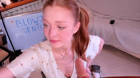 Snapshot of _fieryflash_ chatting on January 4, 4:43 pm Lola 3 online show from January 4, 4:43 pm