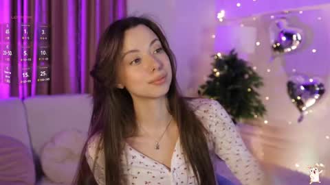 Snapshot of _fluffybunny_ chatting on February 18, 4:38 pm Goldy Grace online show from February 18, 4:38 pm