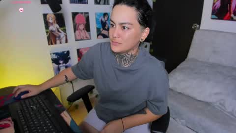 LEEP  online show from November 18, 6:14 am