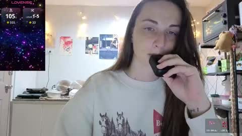 Goddess Aurora online show from November 2, 1:25 pm