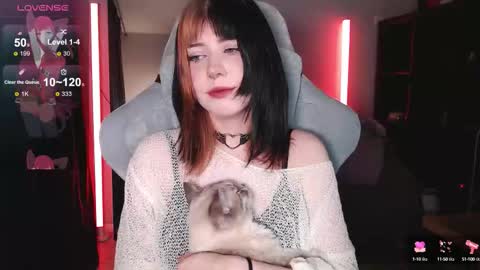 Tori online show from October 9, 11:20 pm