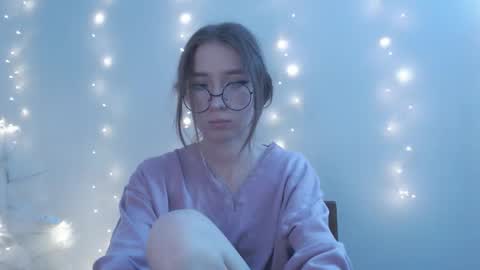 Hannaolotl online show from December 22, 10:40 am