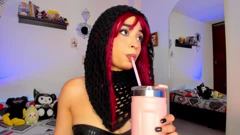 Jenn  online show from January 9, 10:41 pm