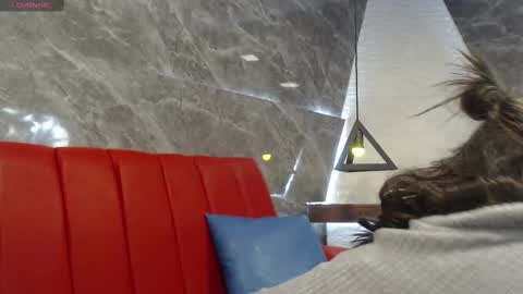 Isa online show from February 11, 11:20 am