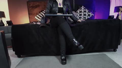 Miss Jade online show from September 23, 11:41 am