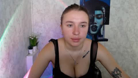 Snapshot of _julianaini_ chatting on September 25, 8:02 am Jolia online show from September 25, 8:02 am
