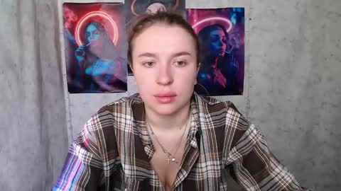 Snapshot of _julianaini_ chatting on September 11, 4:35 am Jolia online show from September 11, 4:35 am