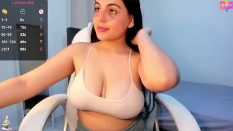 Snapshot of _karina18 chatting on December 2, 11:38 pm Karina online show from December 2, 11:38 pm