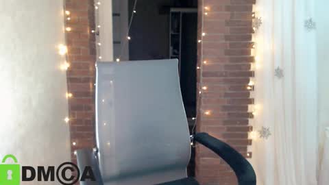  karolina online show from January 7, 3:59 pm