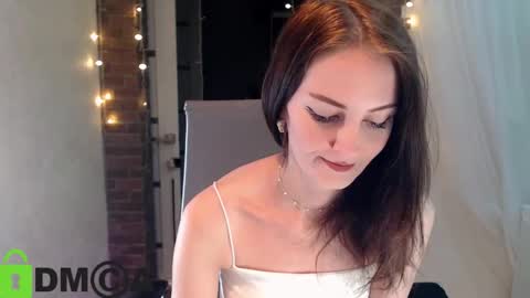 Snapshot of _karolina chatting on September 30, 6:35 pm karolina online show from September 30, 6:35 pm