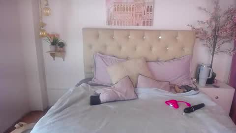 kathy online show from February 10, 2:09 pm