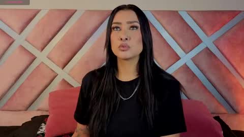 kelly online show from April 28, 12:53 pm