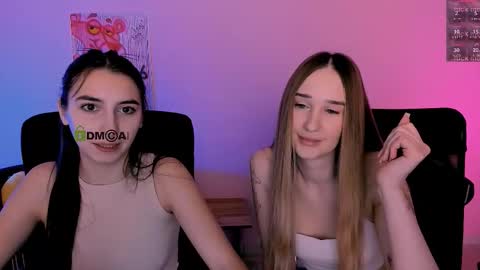 _kellykitten_ online show from February 4, 10:18 am