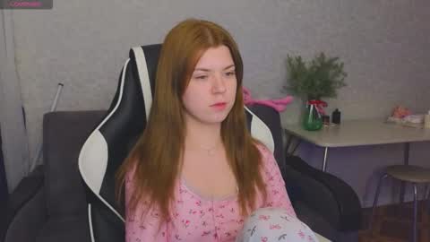 Molly   online show from December 18, 12:59 am