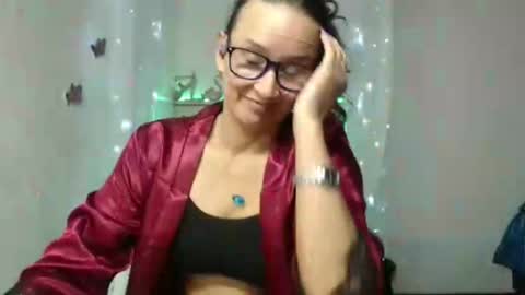 SANDRA online show from November 17, 7:42 am