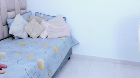 NAILHA SAJANI  online show from October 1, 7:41 pm