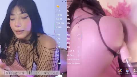 Snapshot of _lilith_white_ chatting on October 17, 2:53 pm Lilith online show from October 17, 2:53 pm